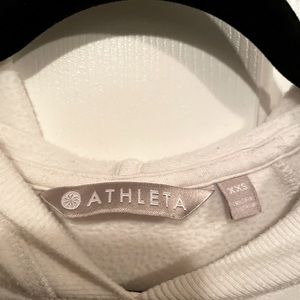 Athleta White Long Sleeve Pullover Activewear